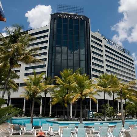 Eurobuilding Hotel & Suites Caracas Eksteriør bilde The hotel's main building